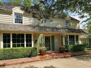 7306 Lancet Ln, Nichols Hills, OK 73120