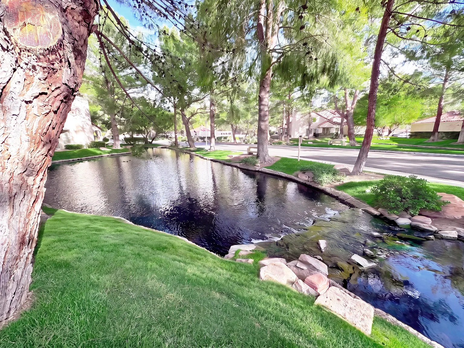 2 bed, 1173 sqft, $3,195 — Photo 3