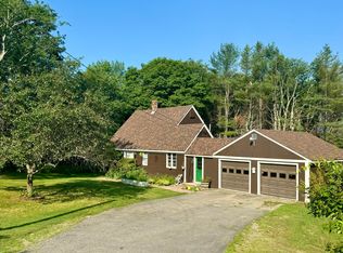 1052 Middle Rd, Warren, ME 04864