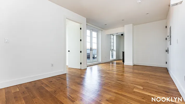 Rented by Nooklyn NYC LLC | media 20