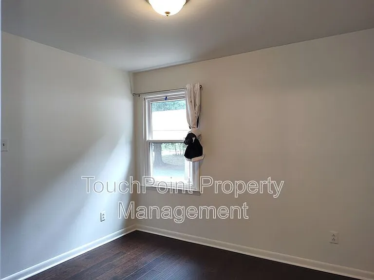 5812 Donegal Dr — Photo 21