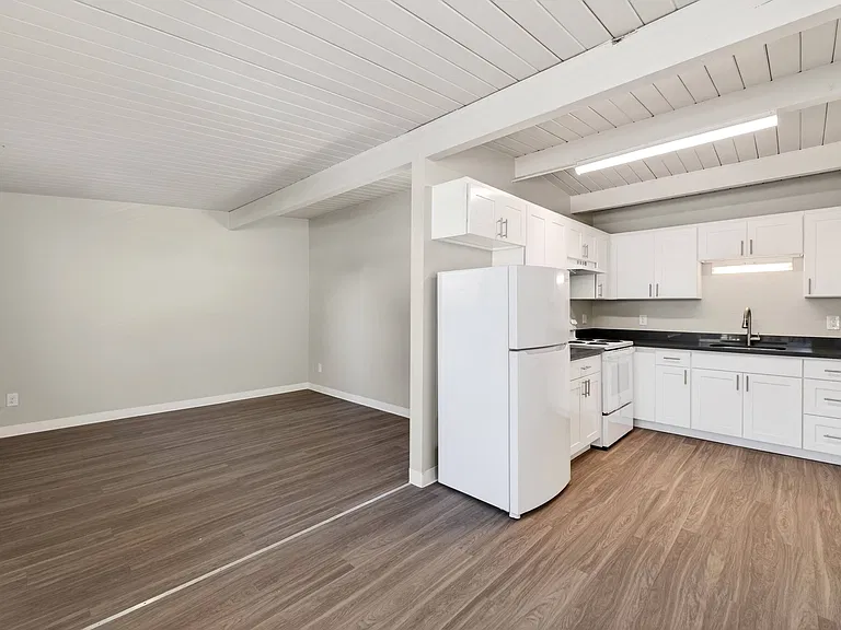 Horizon Park — Photo 11