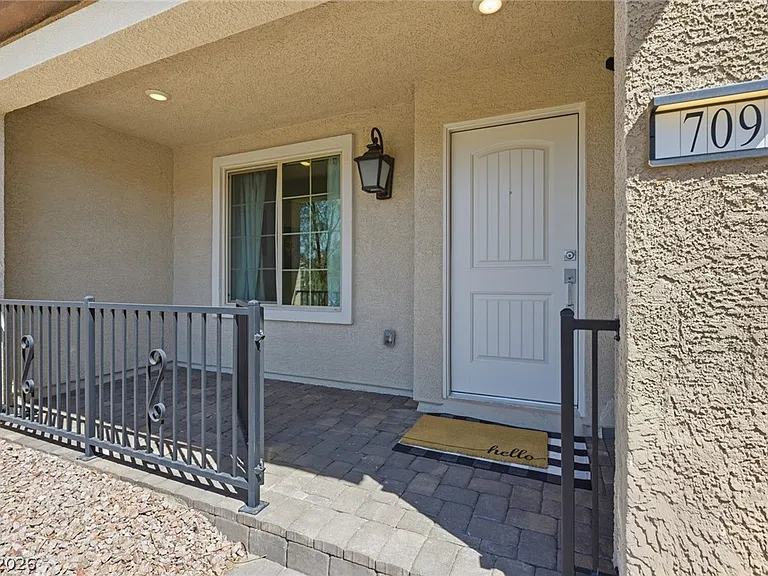 709 Pickled Pepper Pl — Photo 6