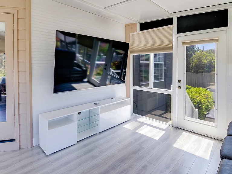 5529 NE Voyage Ave — Photo 19