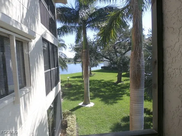 11300 Caravel Cir #210 — Photo 15