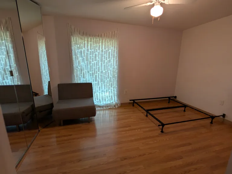 2700 Bayshore Blvd — Photo 10