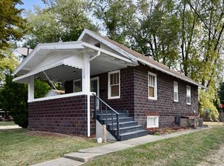 116 N Maple St, Clinton, IL 61727