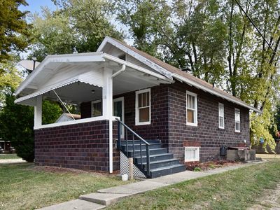 116 N Maple St, Clinton, IL, 61727