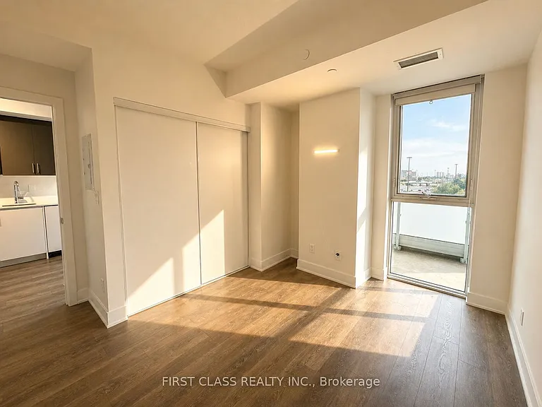 188 Fairview Mall Dr #728 — Photo 6