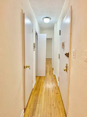 Rented by Waverly Realty Associates | media 16