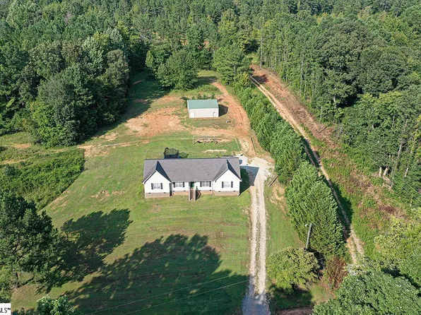 791 Stomp Springs Rd, Clinton, SC 29325