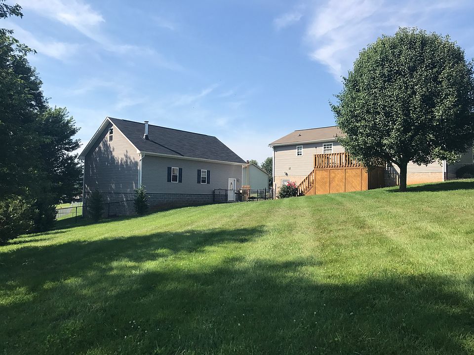 1st image of 1830 Wild Cherry Ln