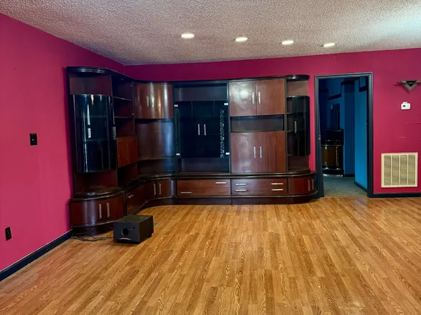 847 Wren Rd, Goodlettsville, TN 37072