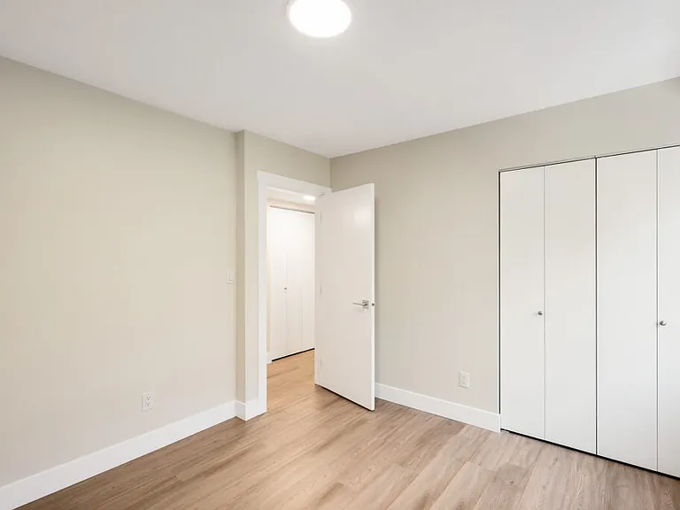 435 Lampson St #203 — Photo 39