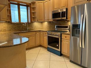 36-26 Crescent St #3, Astoria, NY 11106