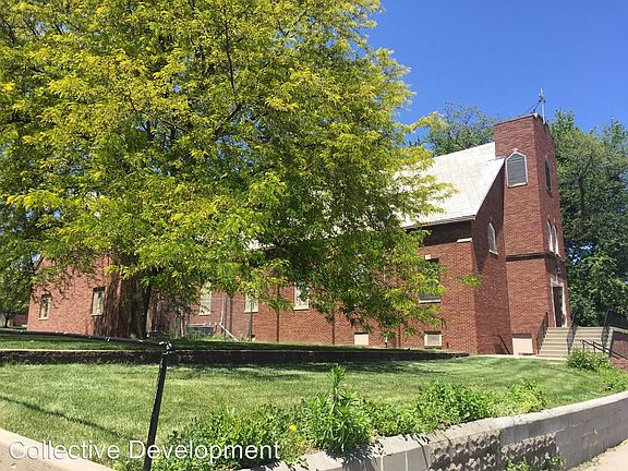 4th image of 5408 S 32nd Street Church