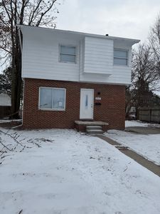3022 24th St, Port Huron, MI, 48060