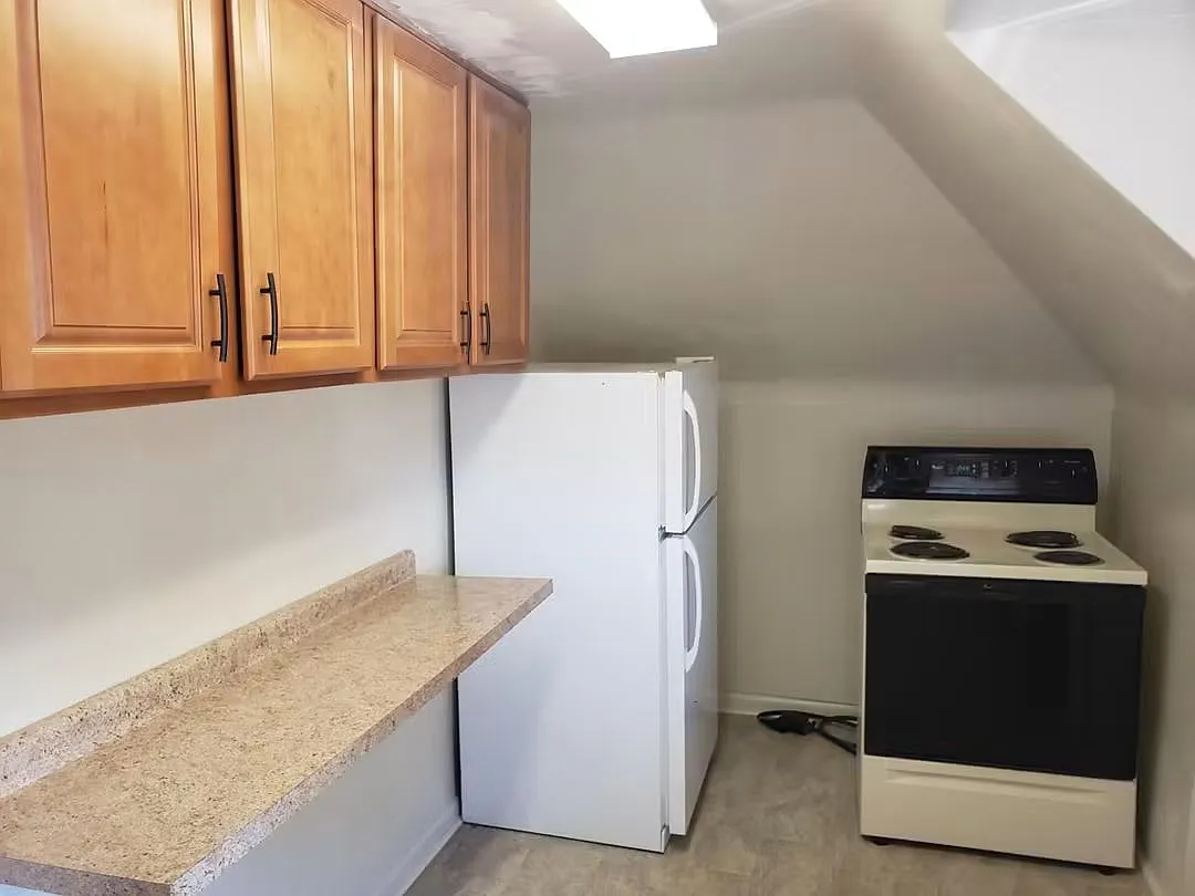 1 bed, 650 sqft, $725 — Photo 3