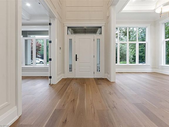 4th image of 150 Saint Margarets Rd