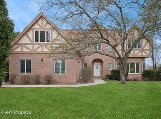26144 N Hill Ave, Wauconda, IL