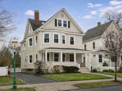 210 Baldwin St, Glen Ridge, NJ, 07028