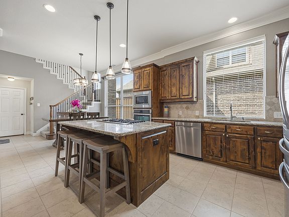 4th image of 7540 Meadow Run Ln