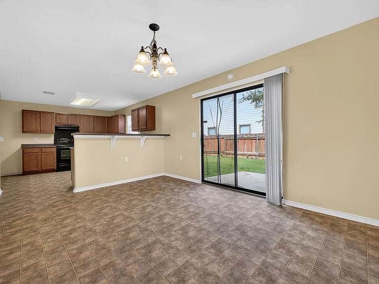 8813 Wiley Way — Photo 8