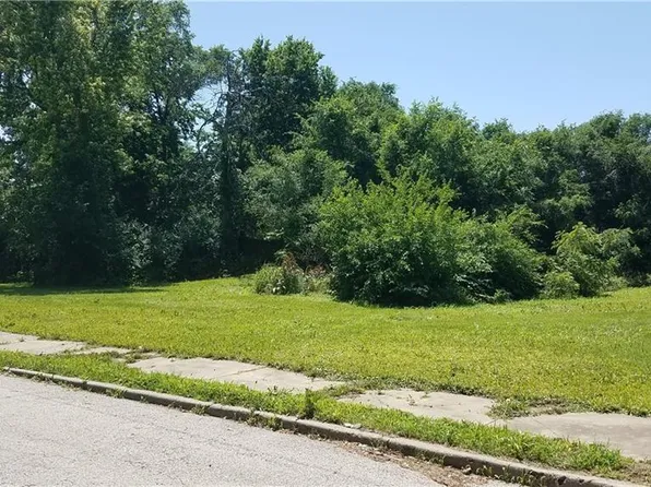 3424 E 24th Ter, Kansas City, MO 64127