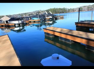 403 E Waterside Dr, Seneca, SC 29672