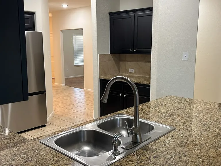 9325 Castorian Dr — Photo 19