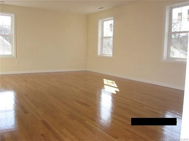 77 Borrmann Rd — Photo 23