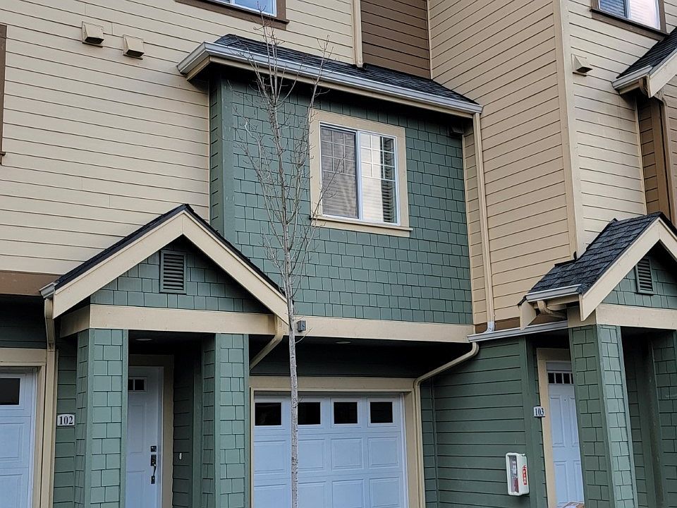 1st image of 5966 185th St Unit 102