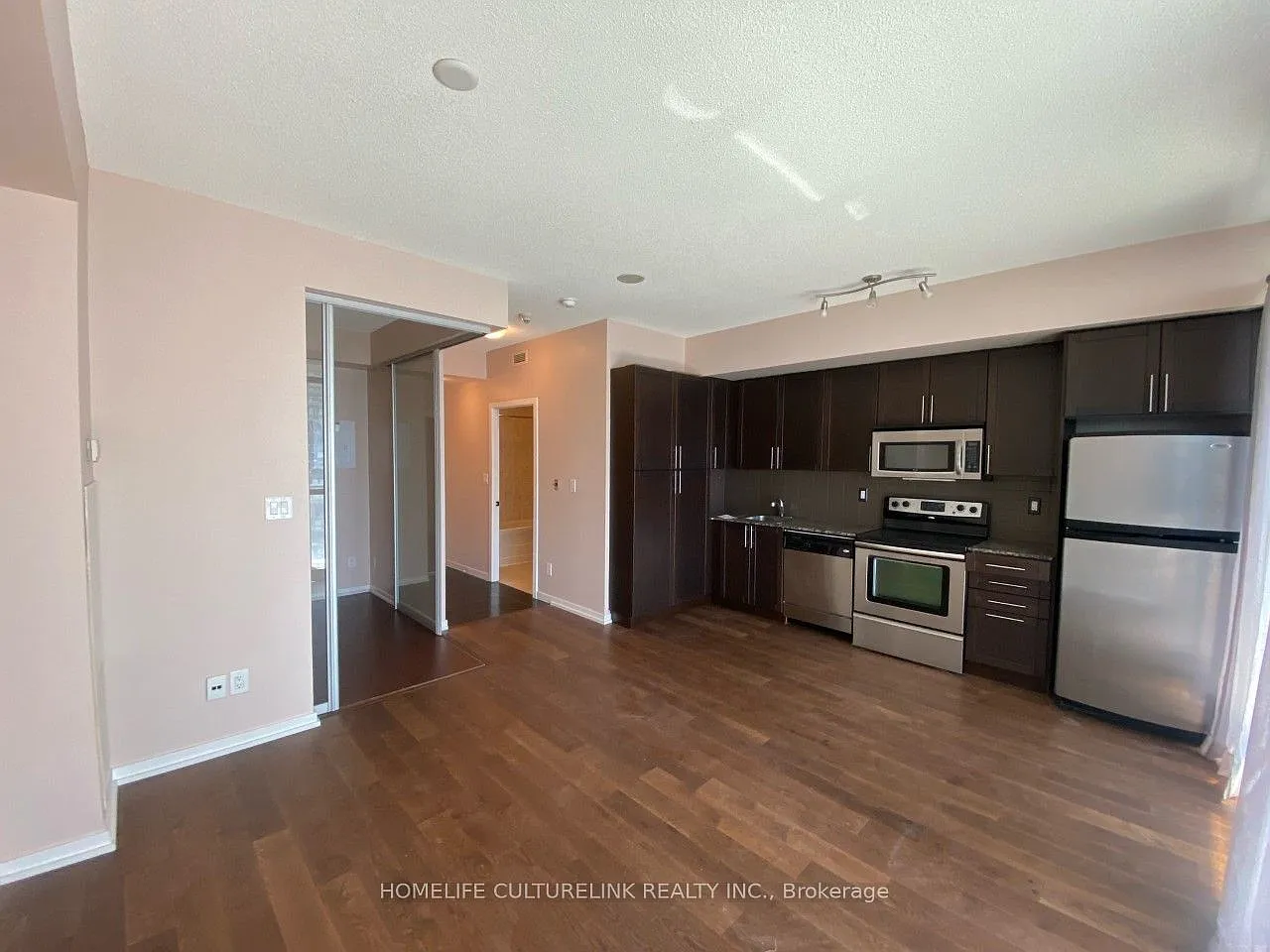 1 bed, $2,350 — Photo 3