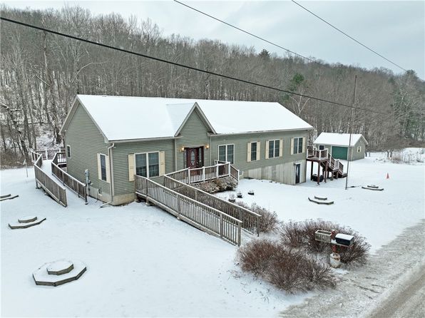 1749 Brown Hollow Rd, Corning, NY 14830
