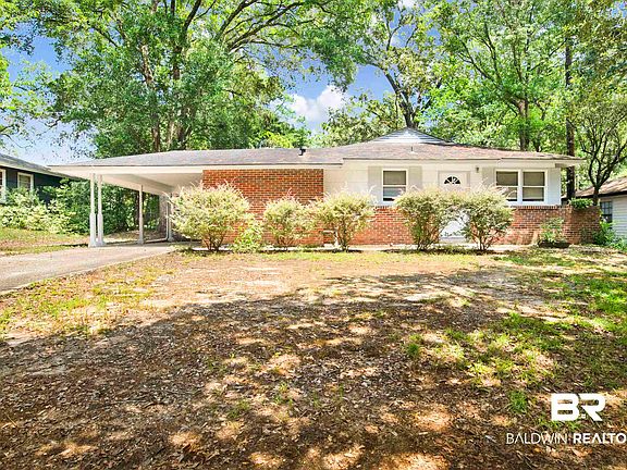 3rd image of 1116 Druid Dr