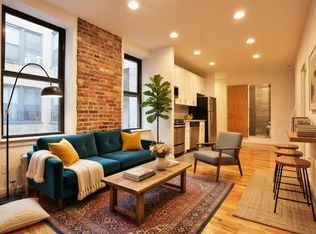 172 E 7th St #3E, New York, NY 10009