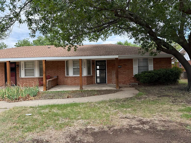 3409 Thurman St #B — Photo 14