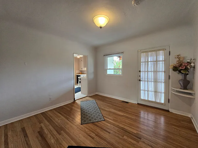 1304 Galisteo Pkwy — Photo 4