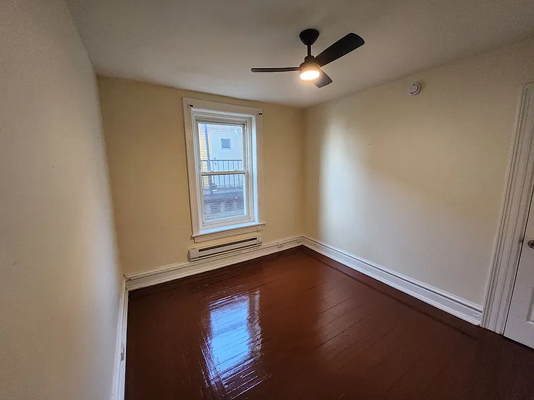 113-115 N 12th St #1145-W-& — Photo 5