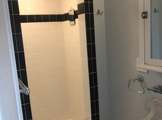 1404 Oak Grove Ave, Burlingame, CA 94010
