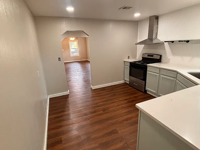 407 S 48th West Ave — Photo 13