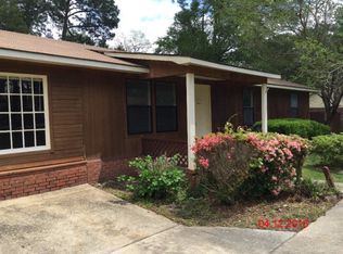 312 Warren Dr, Sylvester, GA 31791