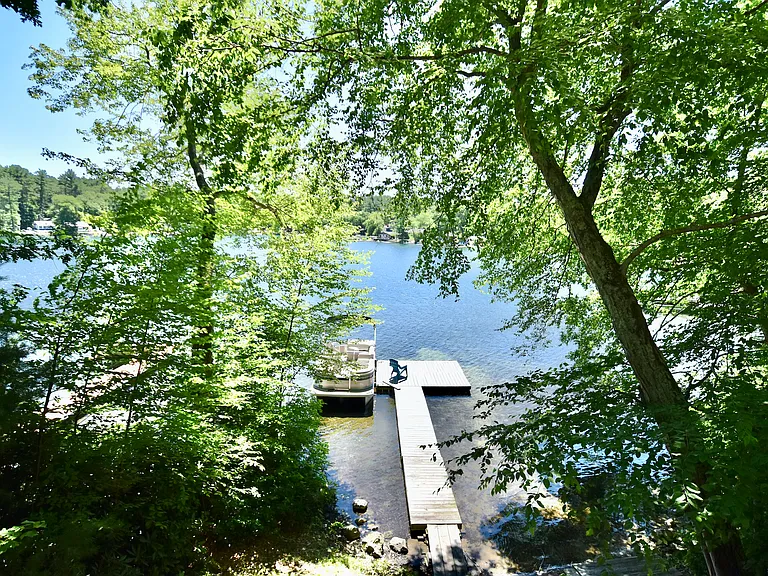 285 N Shore Rd — Photo 4