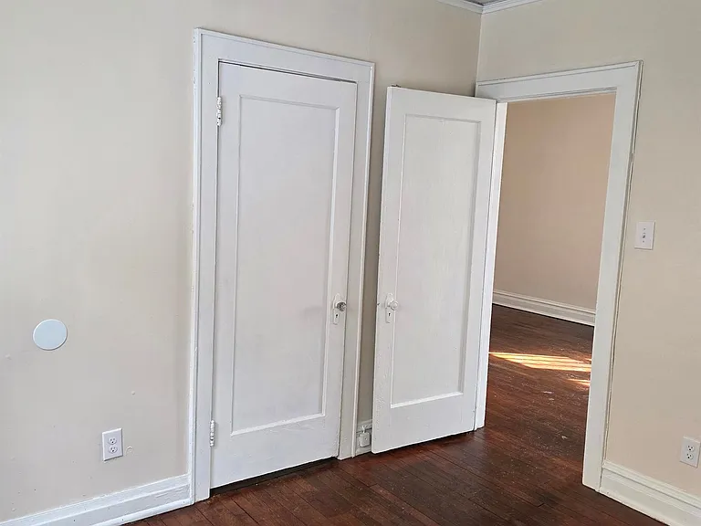 241 S Heber St — Photo 16