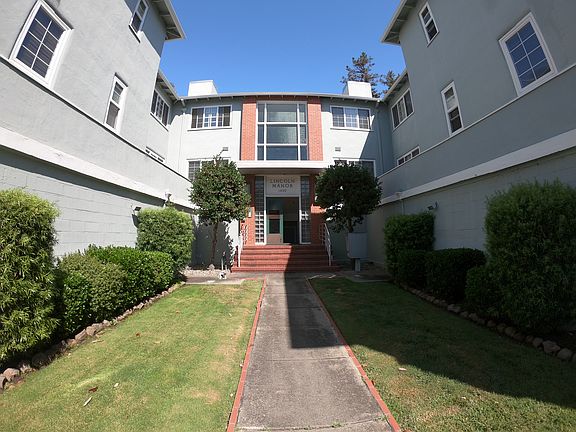 2nd image of 1450 Lincoln Ave Unit 2