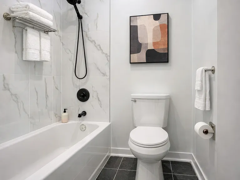 208 Warren St #1 — Photo 8