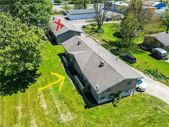 3rd image of 3096 Jackson Dr