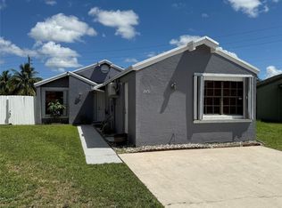 2451 SW 86th Ave, Hollywood, FL 33025