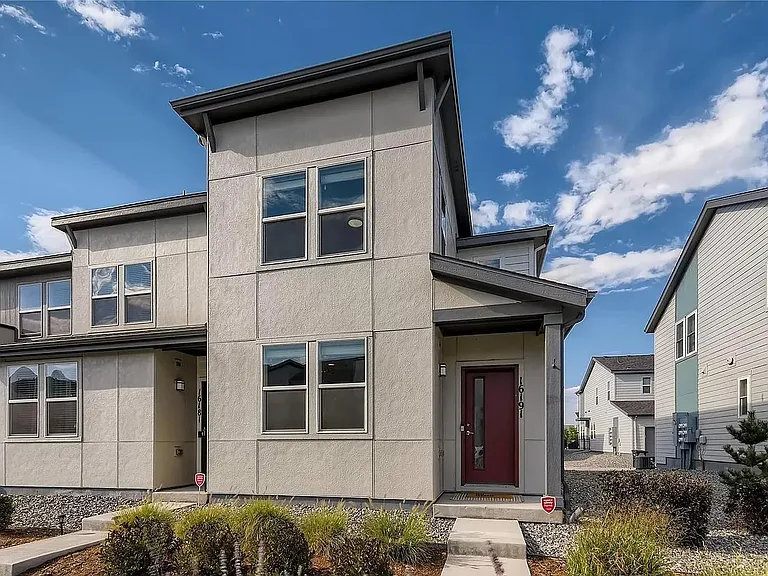 16191 E Warner Pl — Photo 2