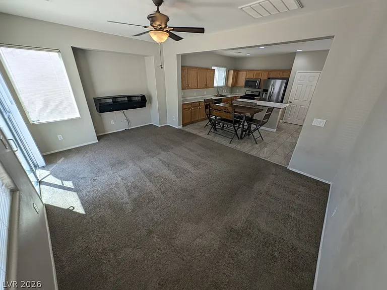 4445 Laguna Garden Ave — Photo 7